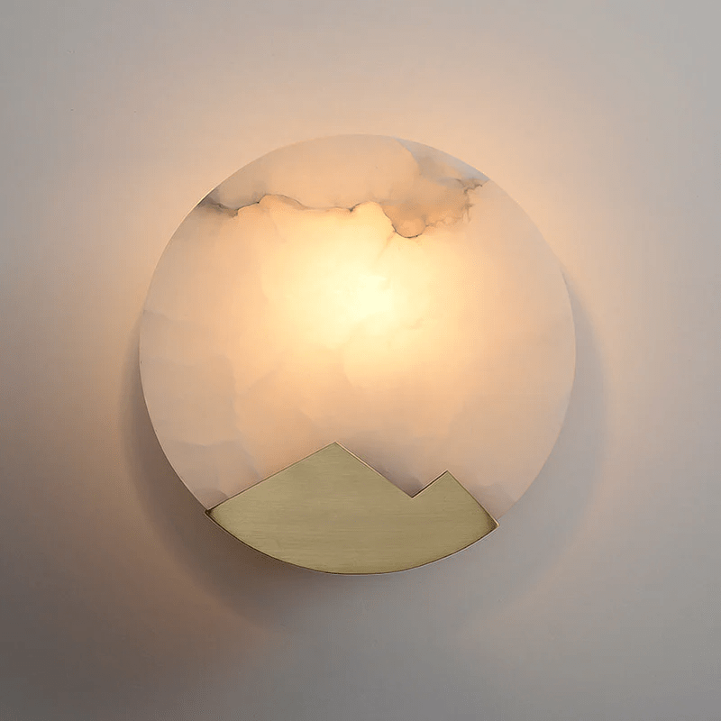 Nivisenne bergvormige wandlamp van albast