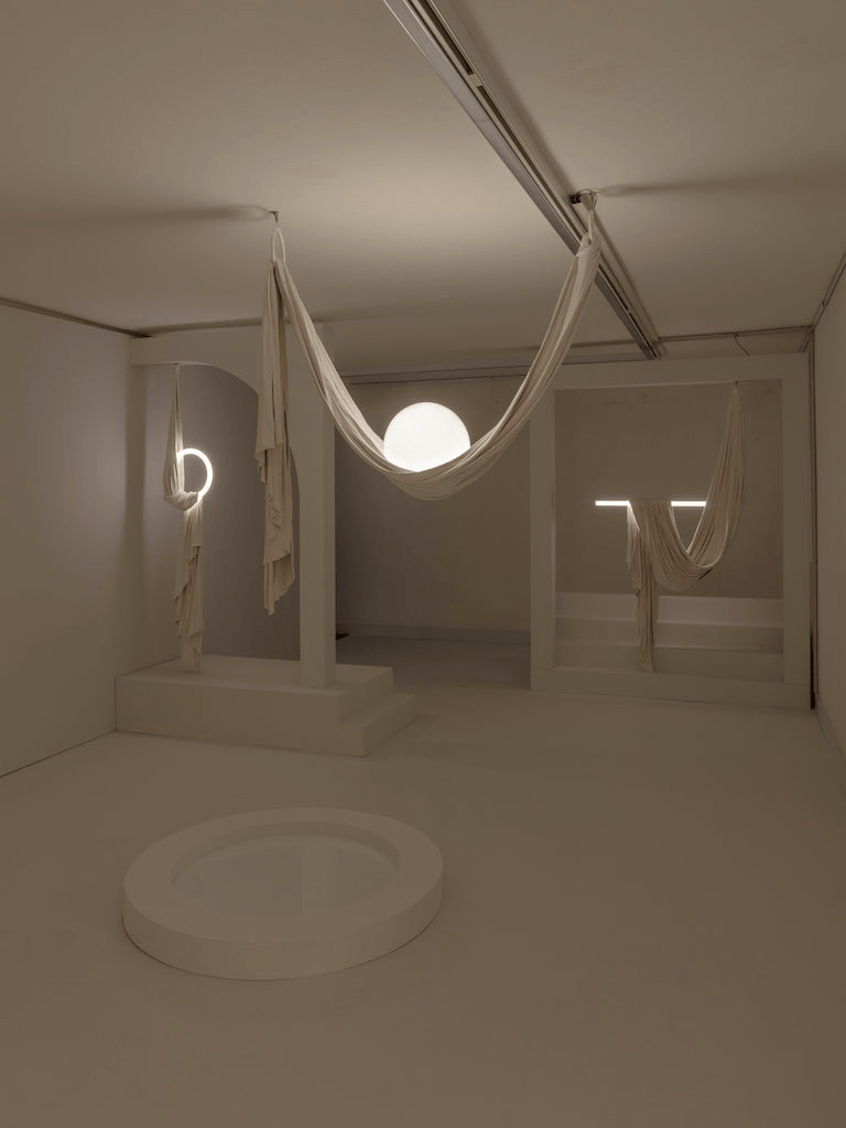 Serelia hanglamp met zijden stofdraperie