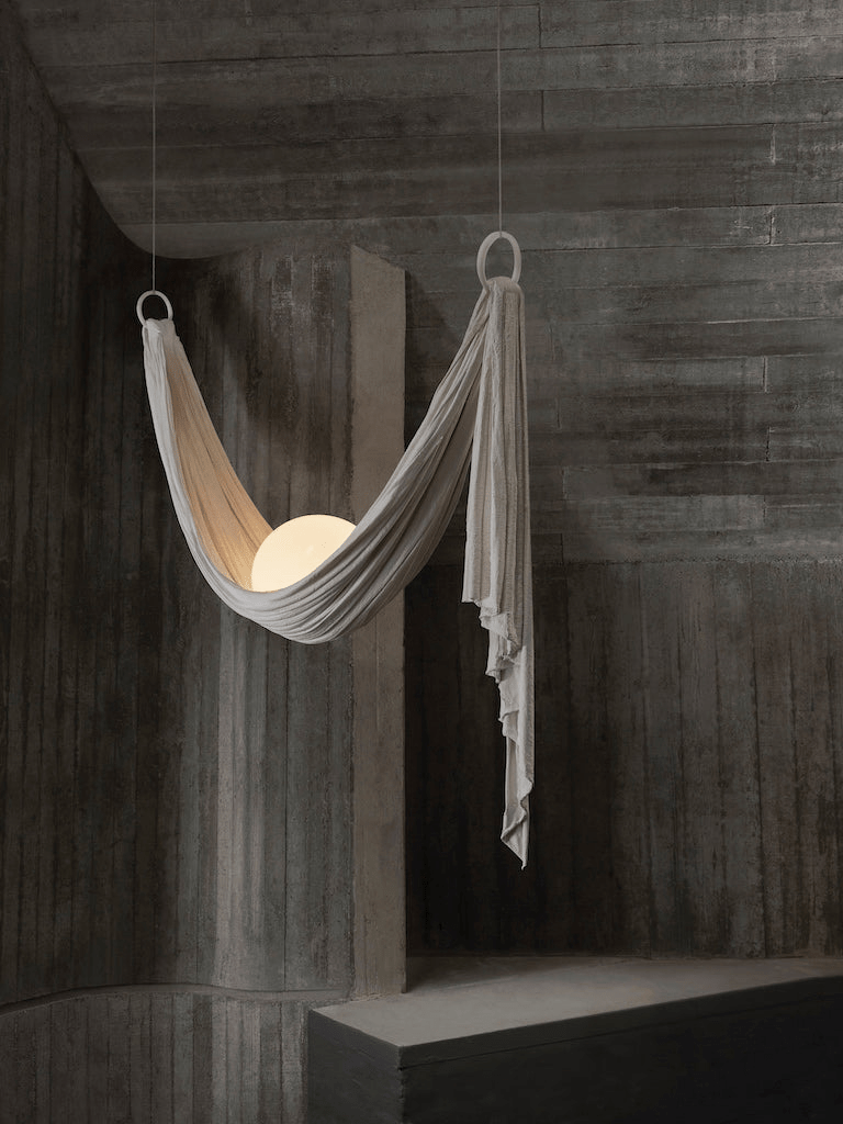 Serelia hanglamp met zijden stofdraperie
