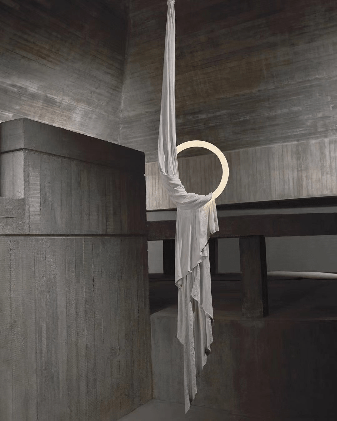 Serelia hanglamp met zijden stofdraperie