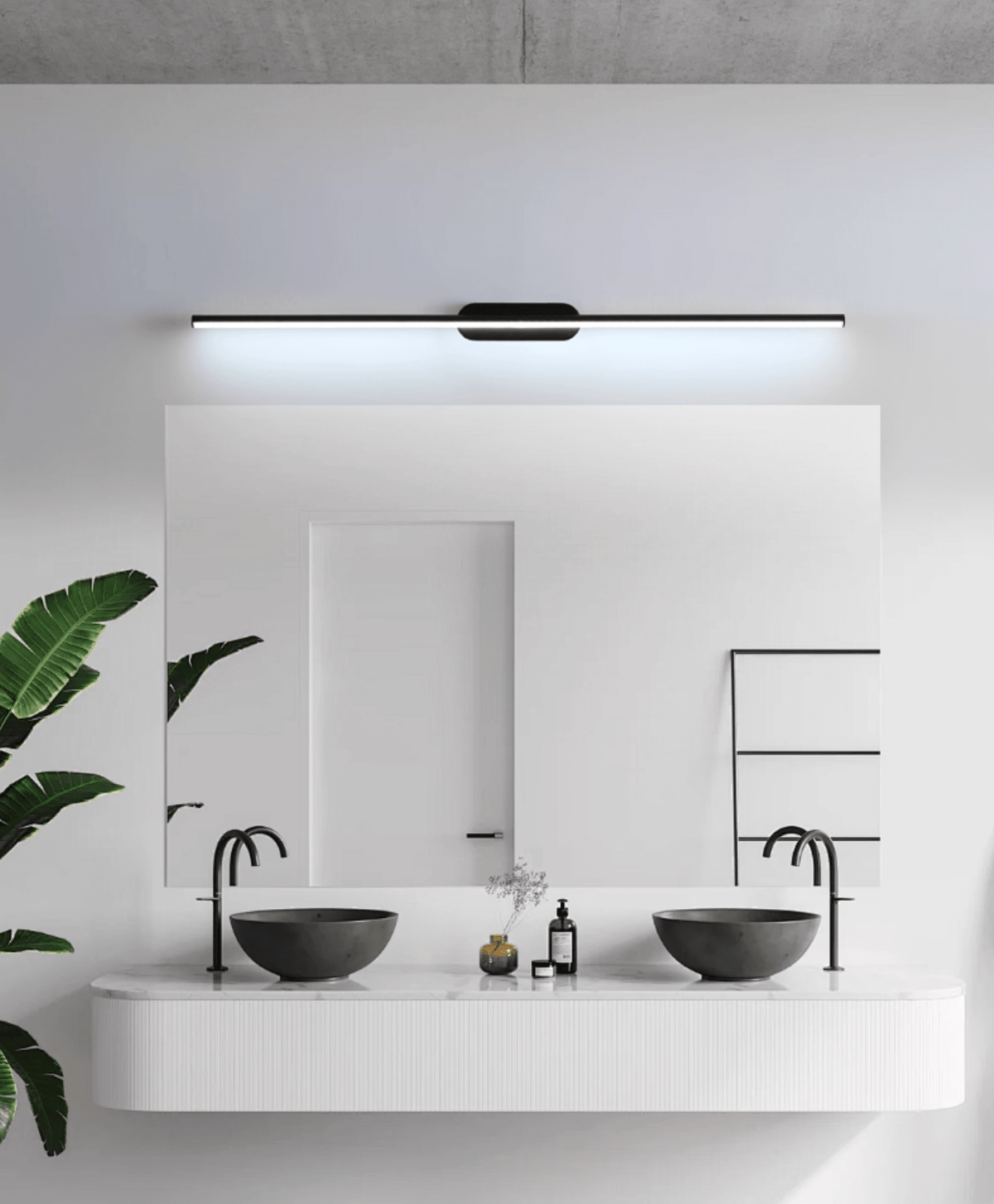 Qirma Zwart Slim Lineair Minimalistische wandlamp
