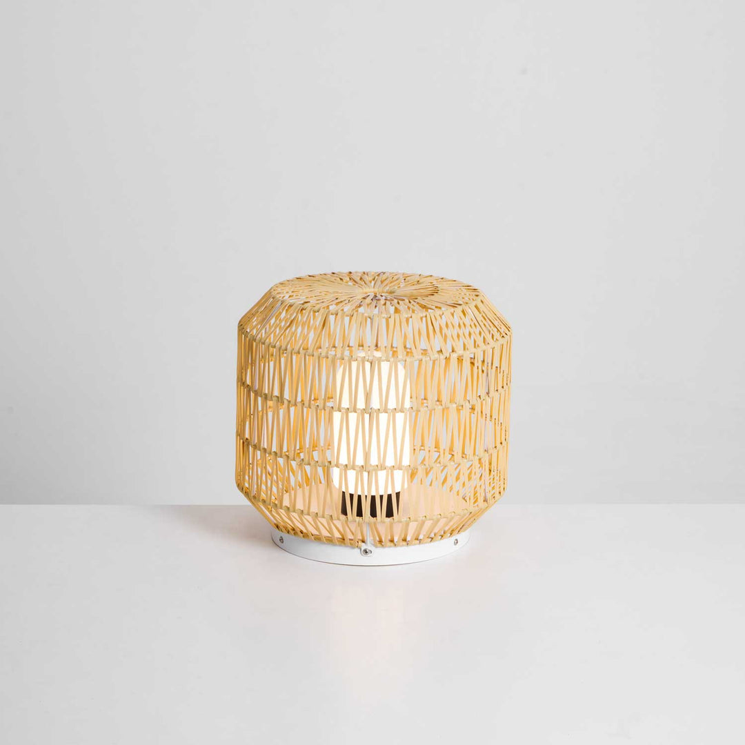 Woven rotan buitenwandlamp
