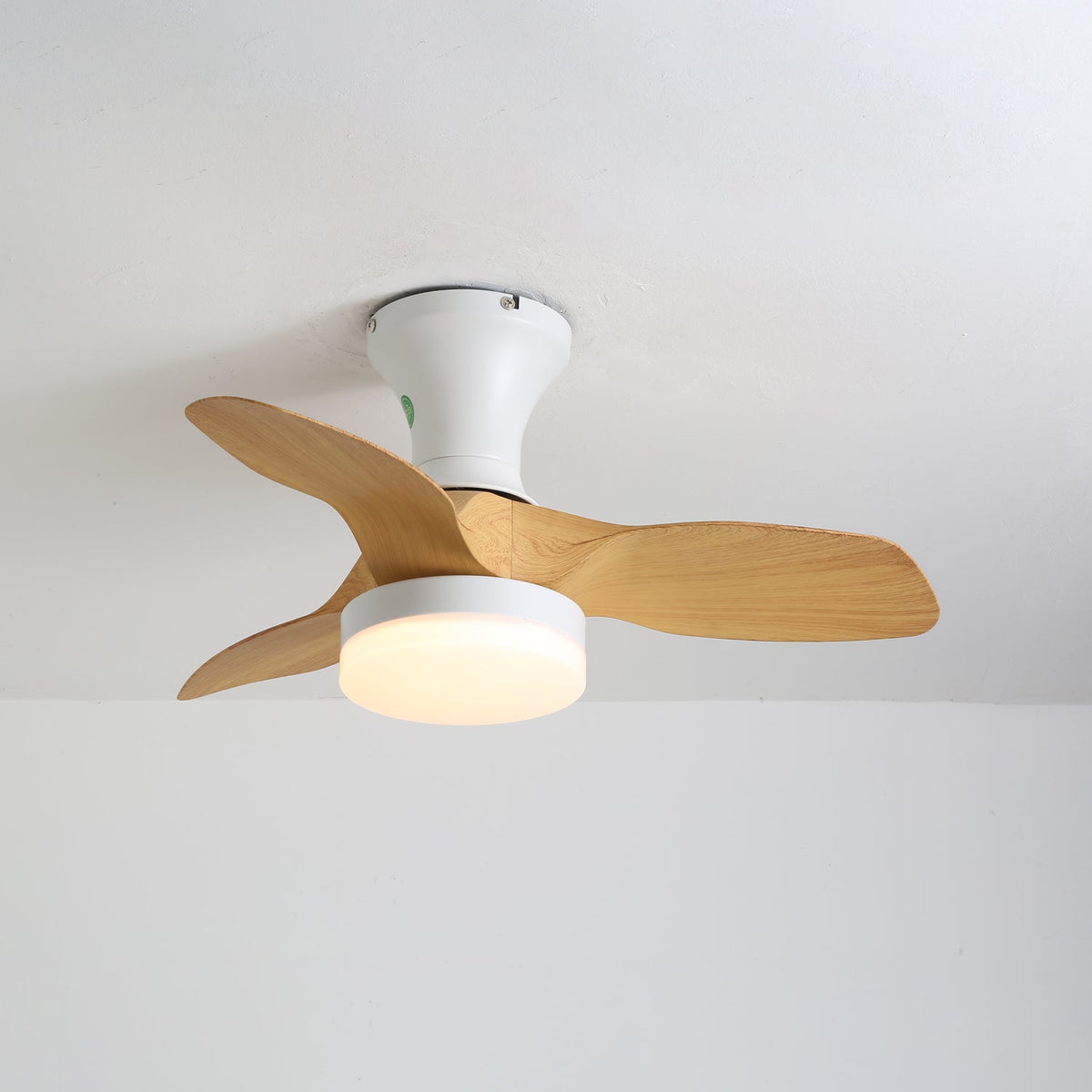 Syliseon Minimalistisch Wit Hout Plafondventilator met lamp