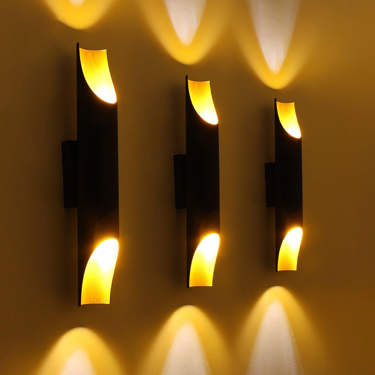 Elaalette wandlamp