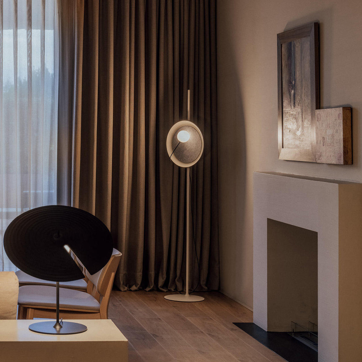 Acoustic vloerlamp