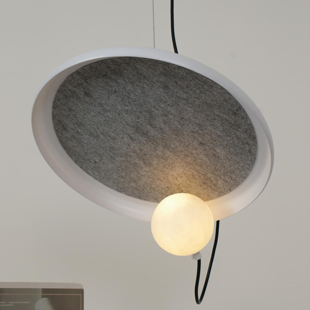 Acoustic hanglamp