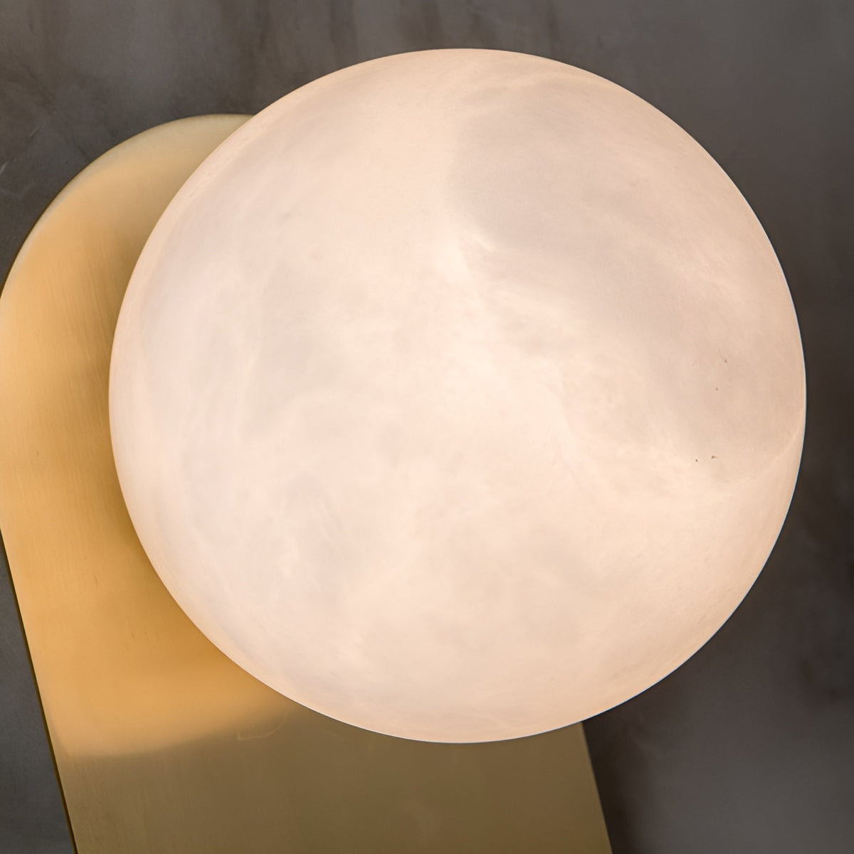 Adrion wandlamp