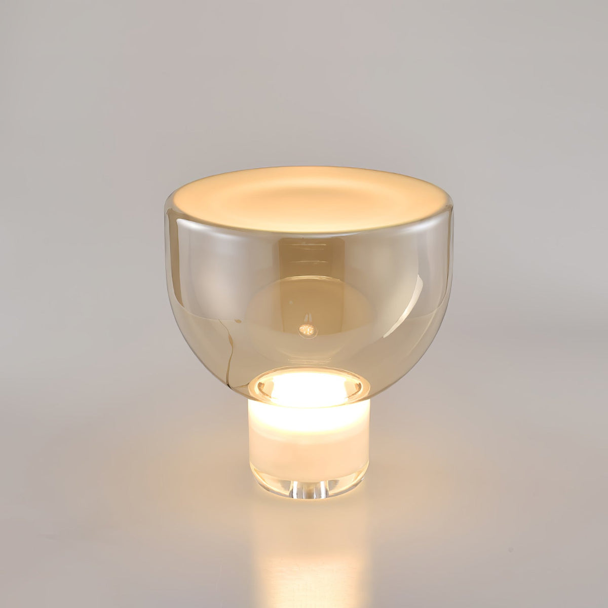 Cavm elegante tafellamp van glas