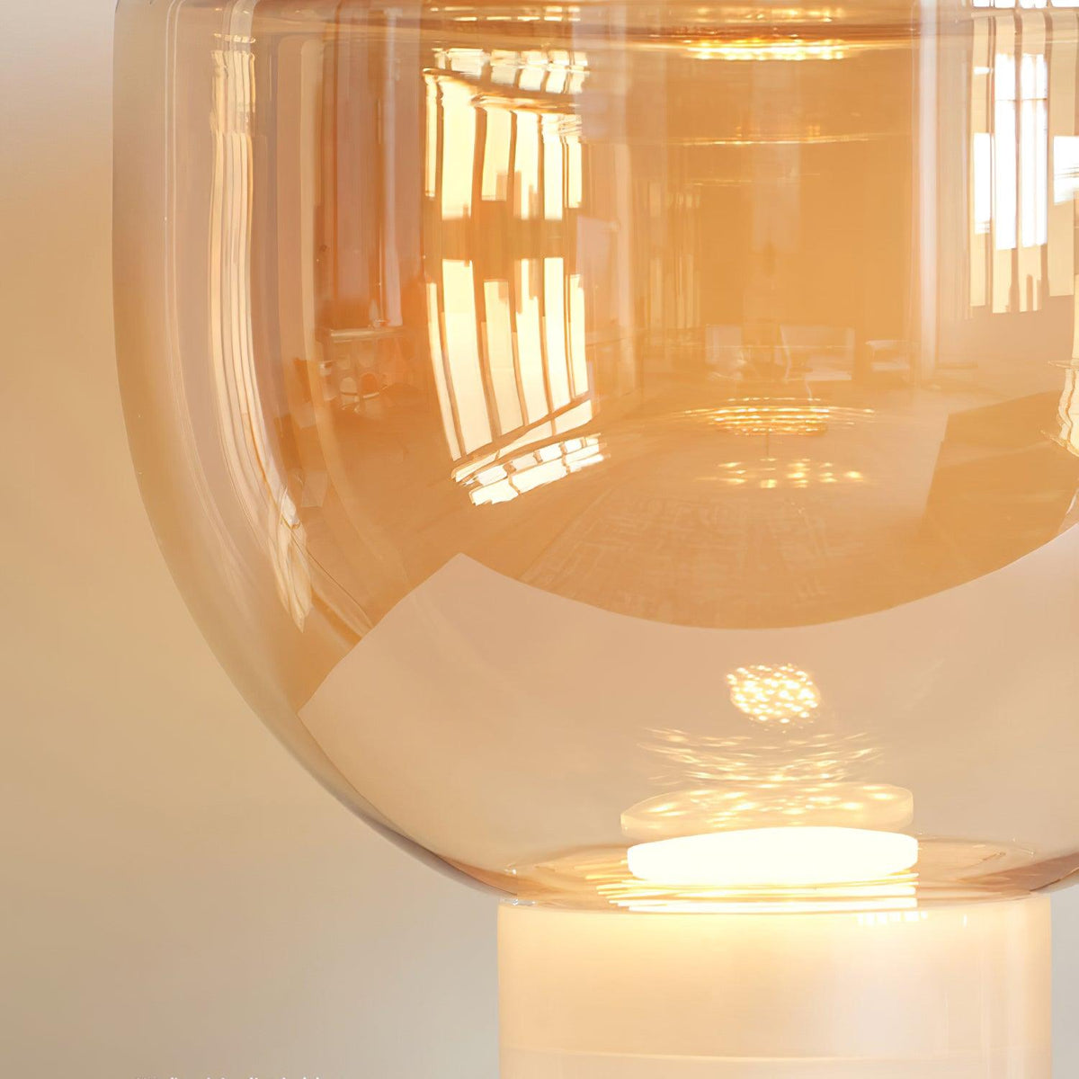 Cavm elegante tafellamp van glas