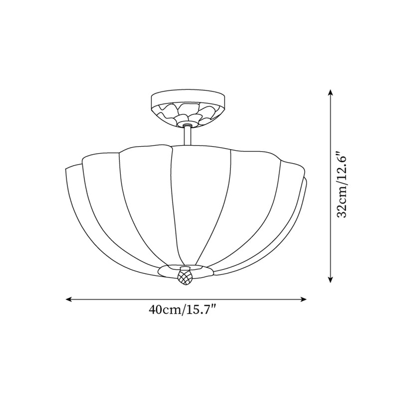 Cava plafondlamp van messing en glas met elegante bloemblaadjesilhouet modern