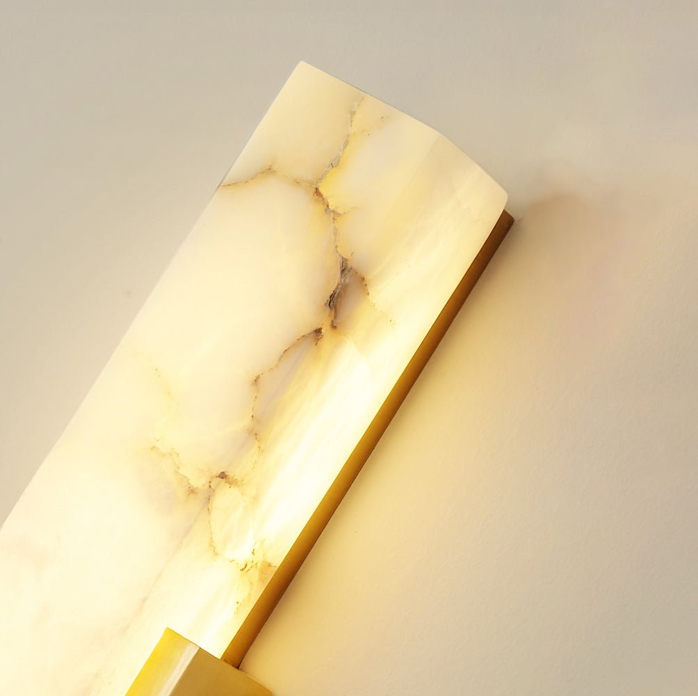 Xaldy wandlamp van albast