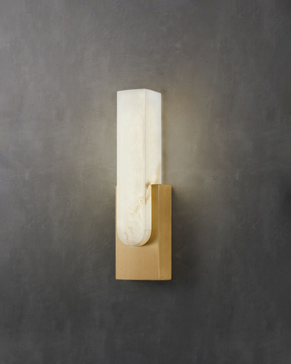 Xaldy wandlamp van albast