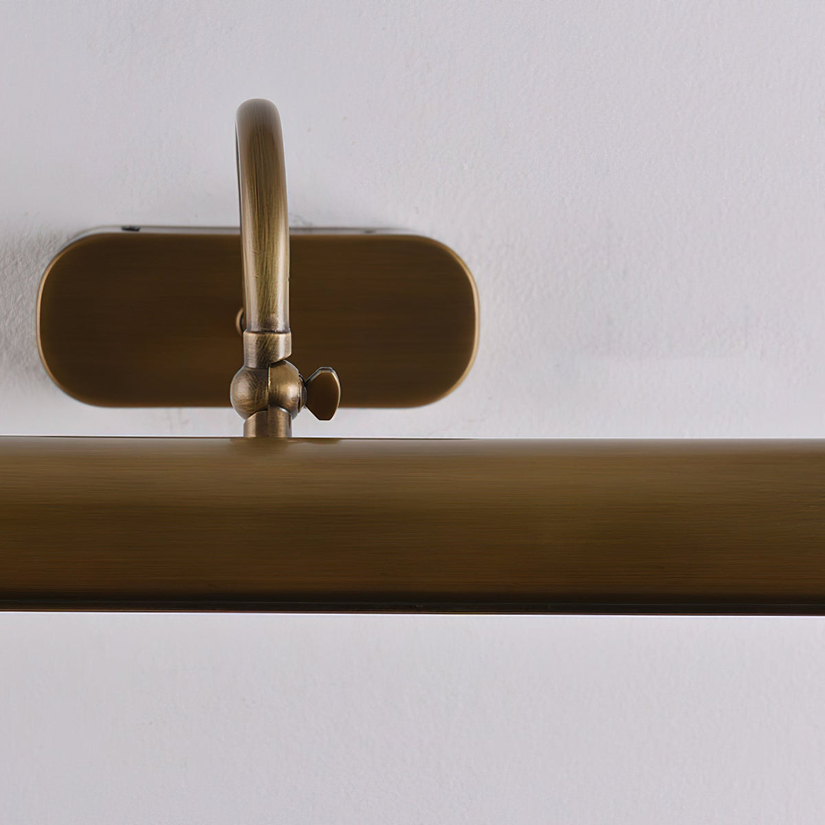 Ainsworth wandlamp van messing