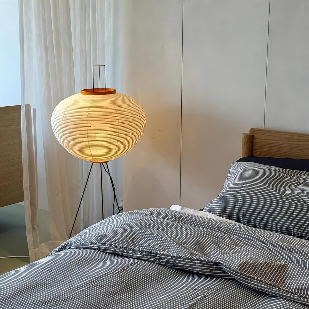 Seloette vloerlamp