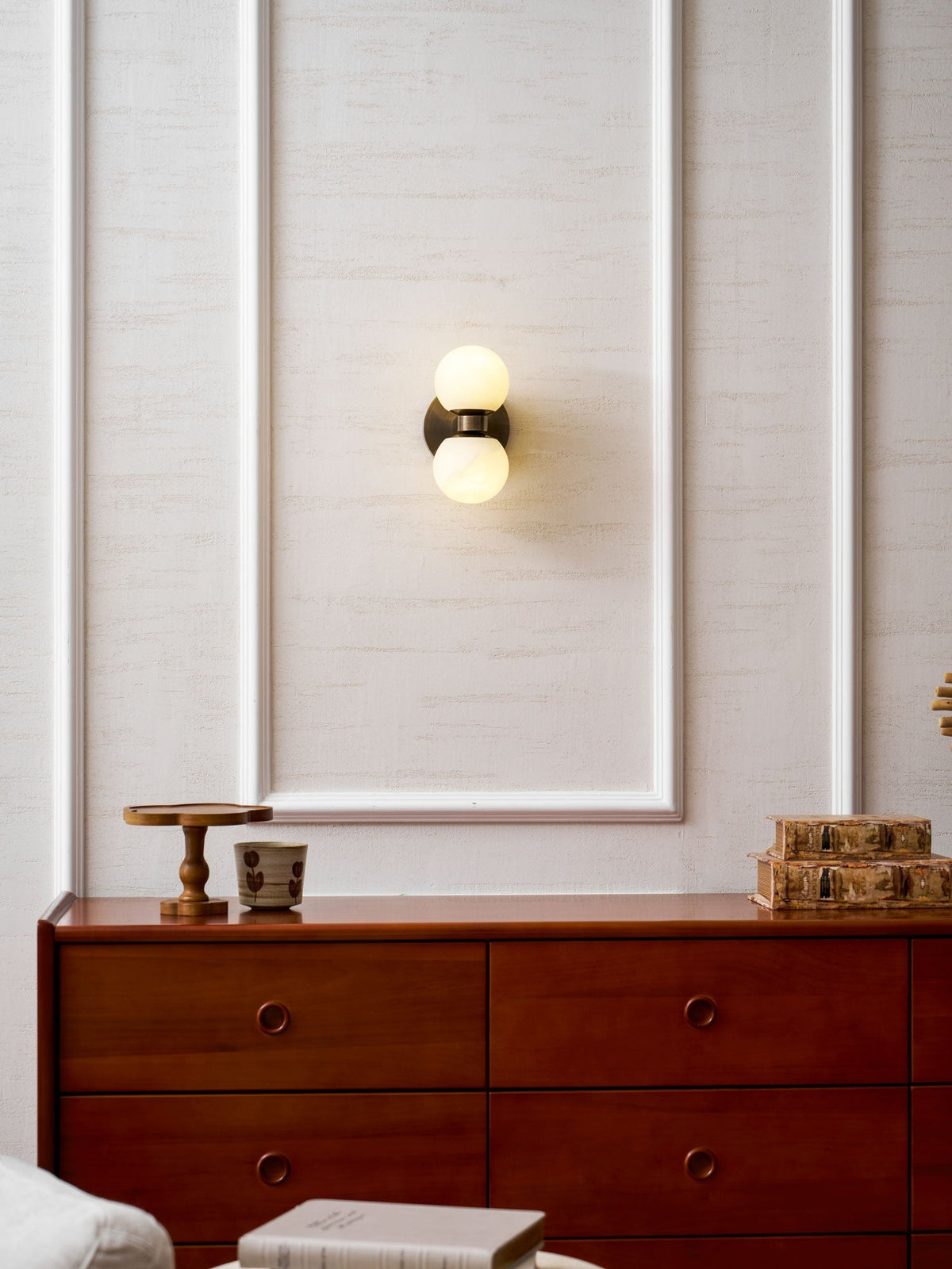 Lumenor albast Celestia Orb wandlamp