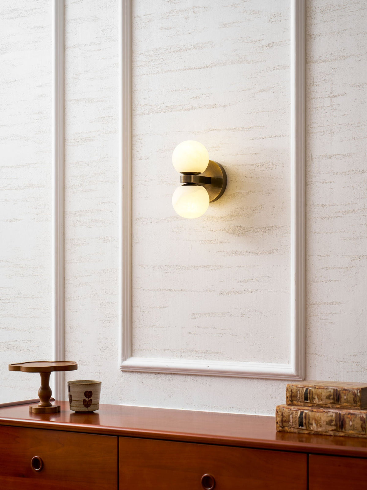 Lumenor albast Celestia Orb wandlamp