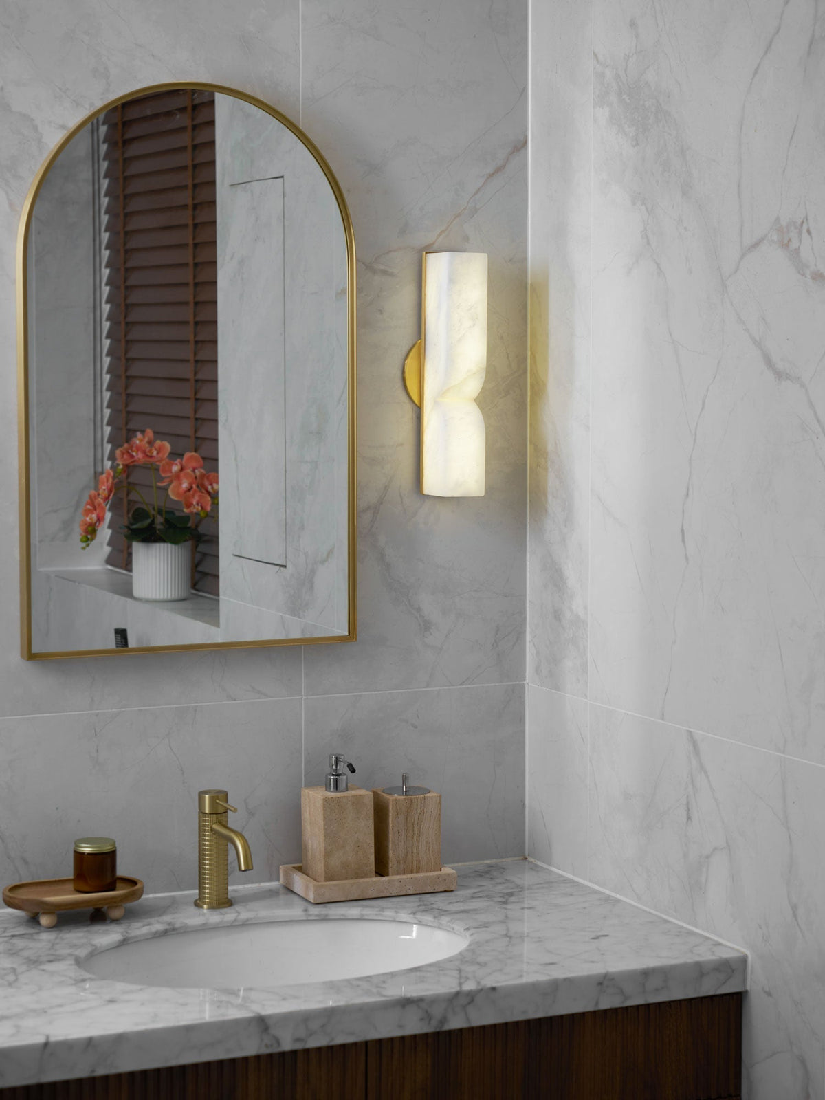Niveelle Albast Rechthoekige wandlamp