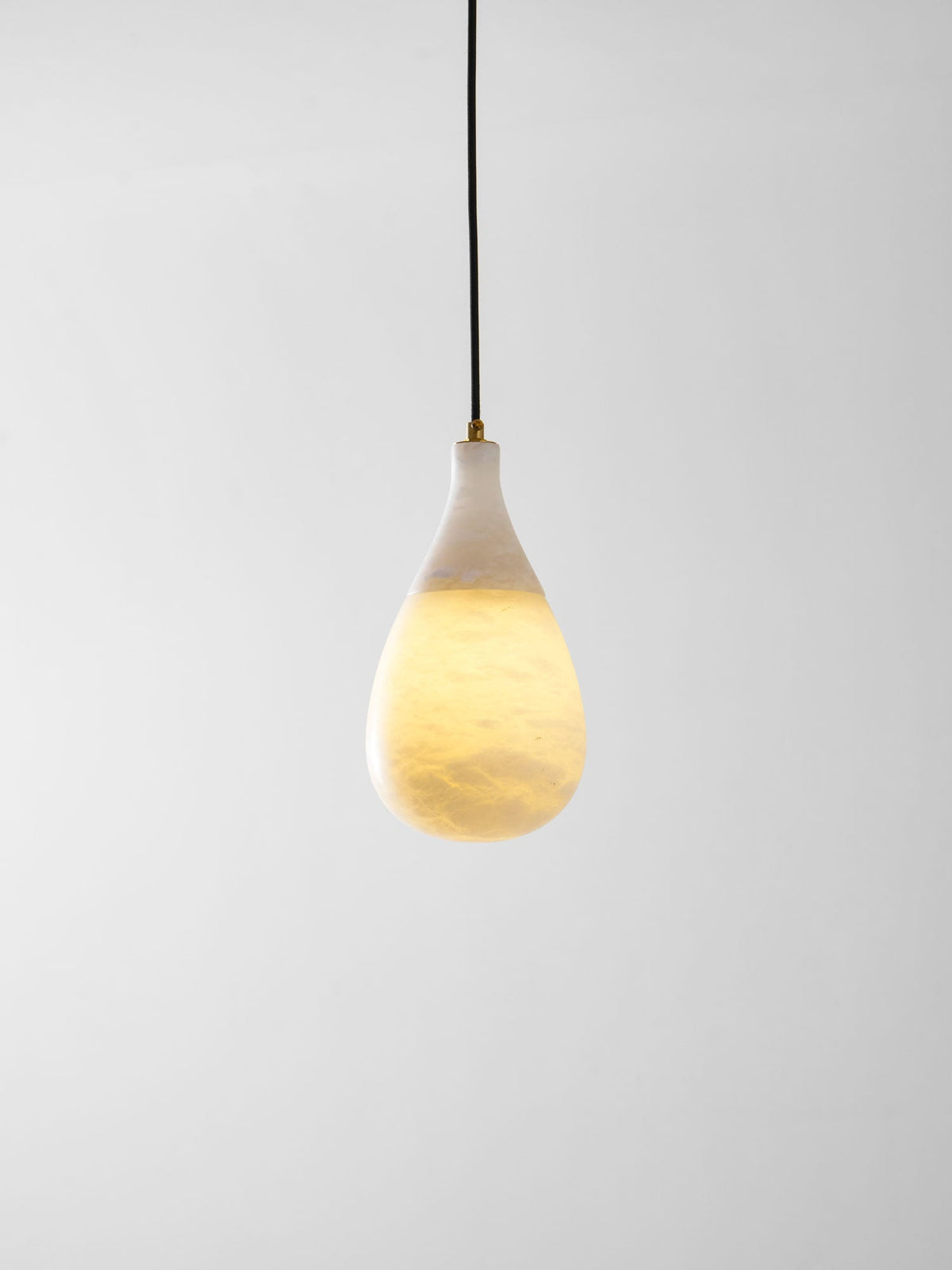 Avenith hanglamp met albasten druppelvormige kap