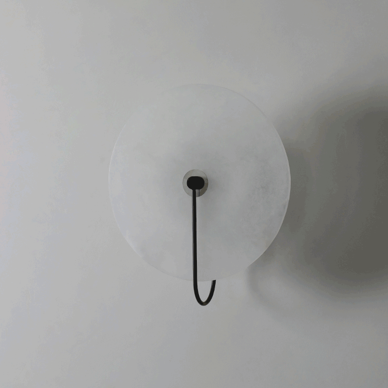 Albeenne albast bollen wandlamp
