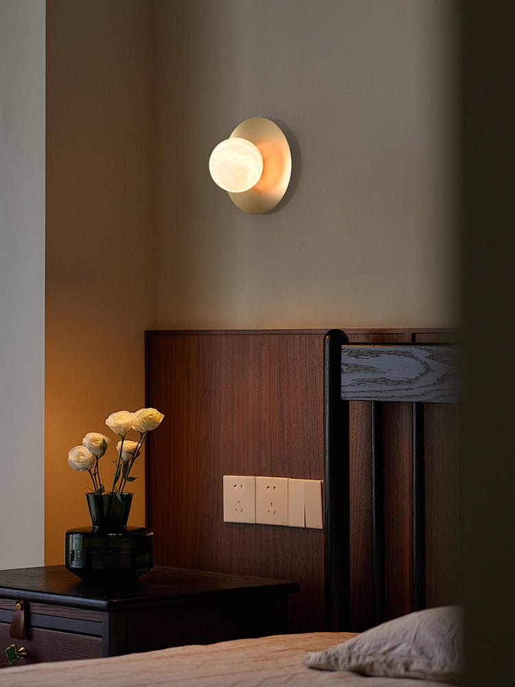 Eirueria albasten wandlamp