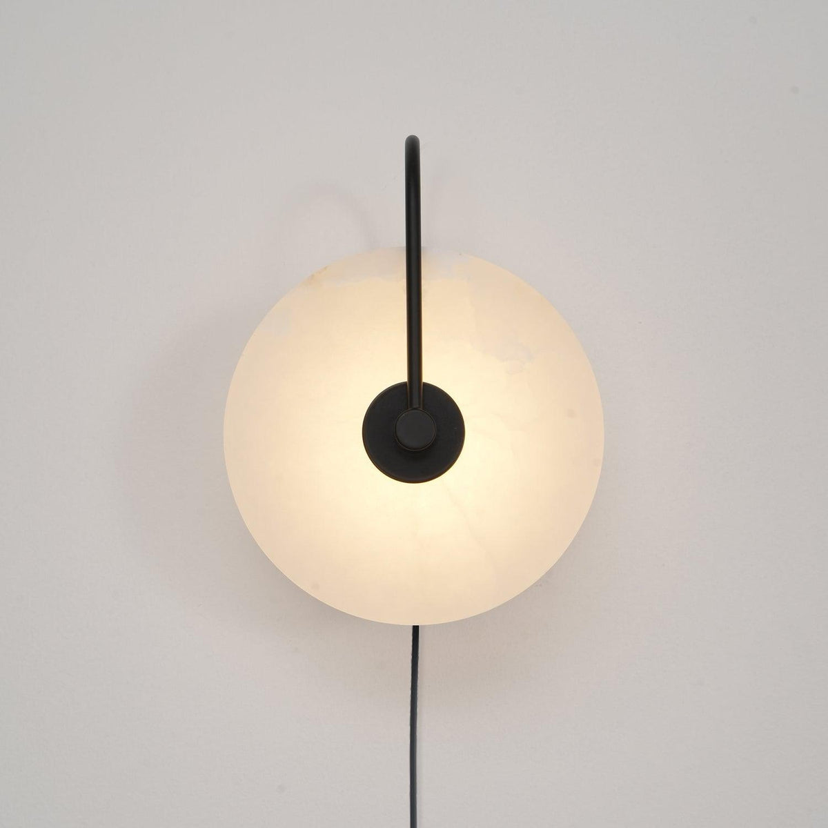 Albeaine Albast bollen wandlamp met Stekker