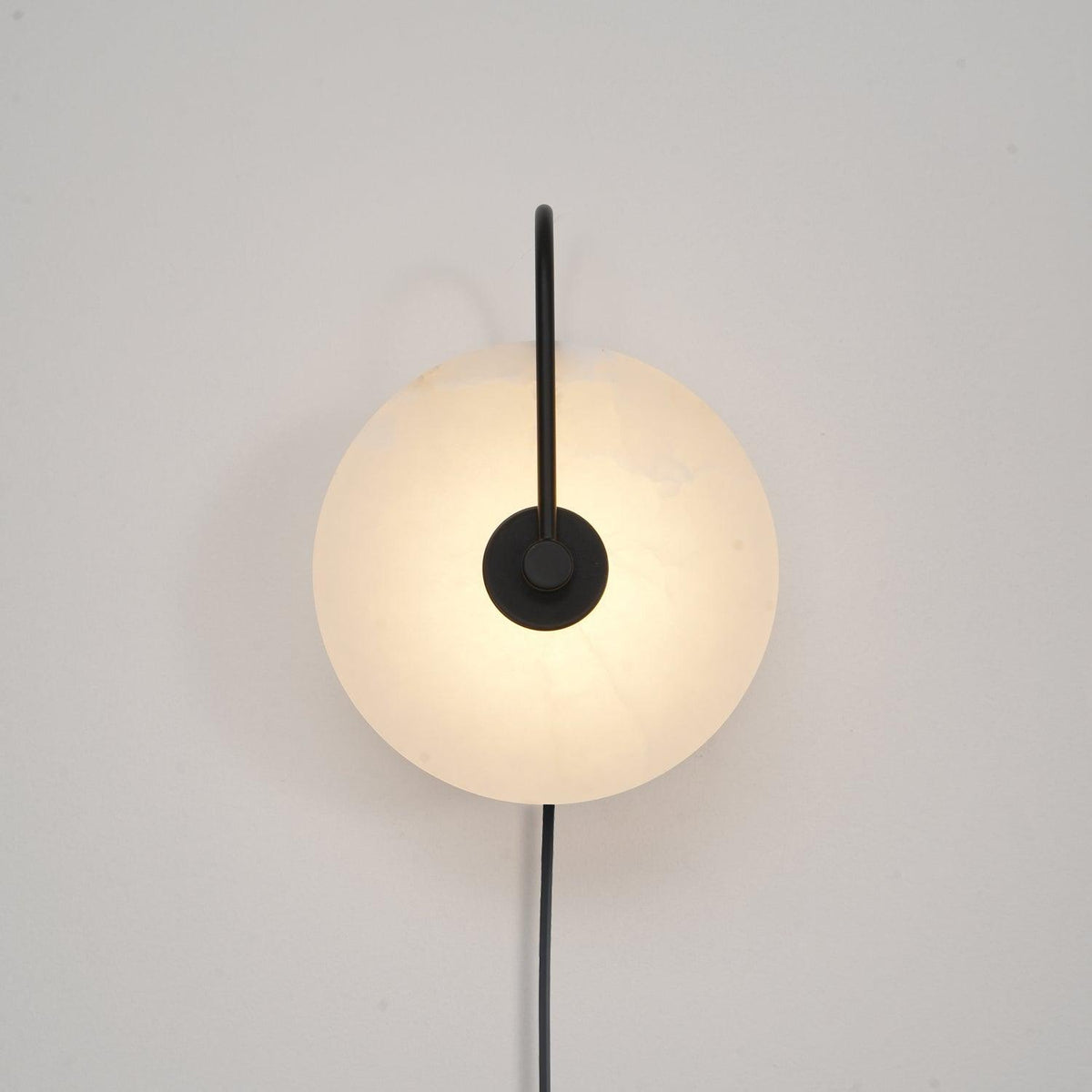 Albeaine Albast bollen wandlamp met Stekker