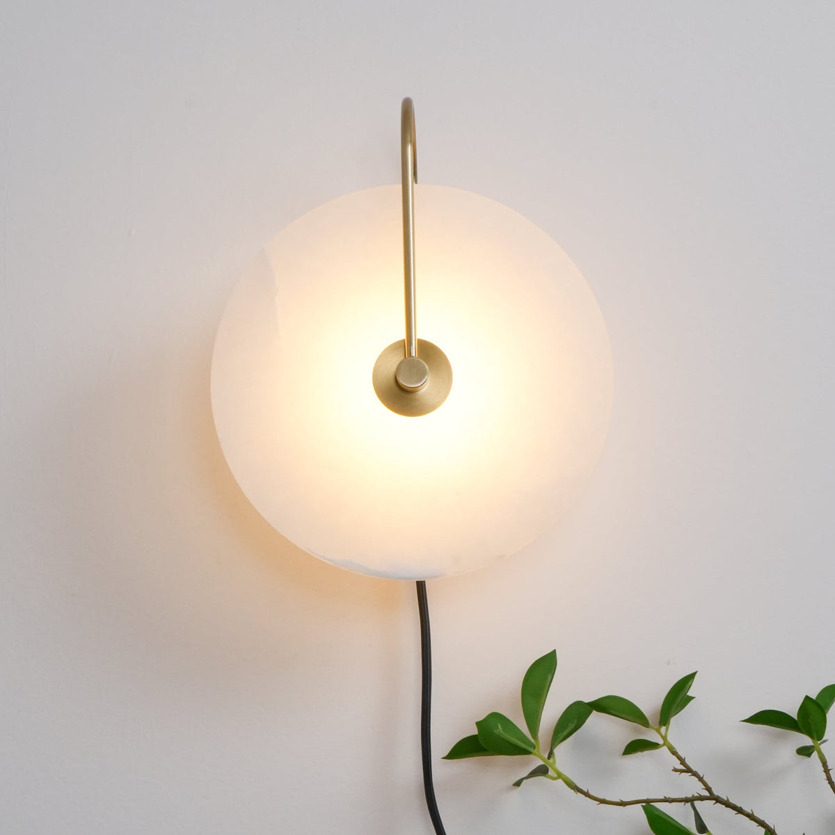 Albeaine Albast bollen wandlamp met Stekker