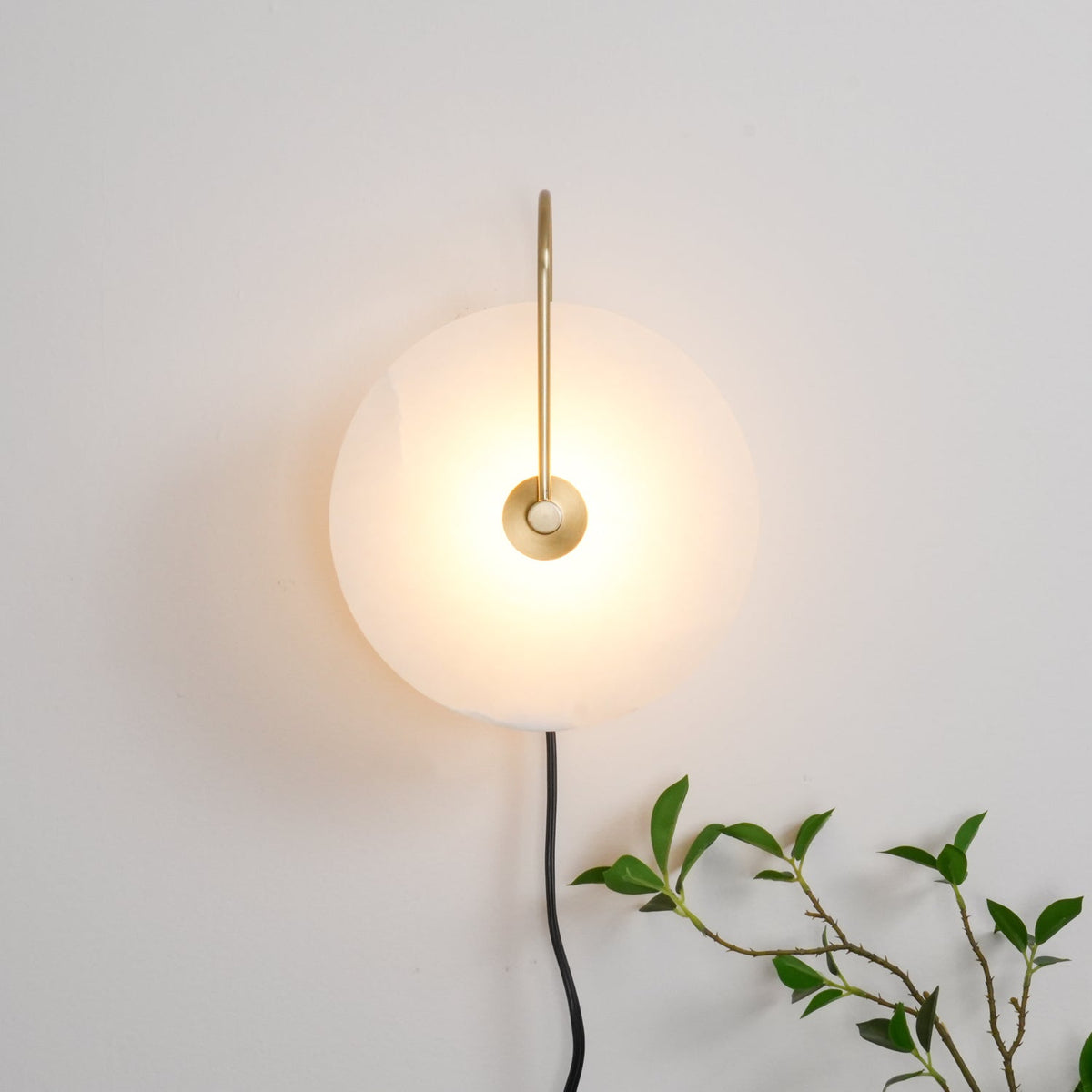 Albeaine Albast bollen wandlamp met Stekker