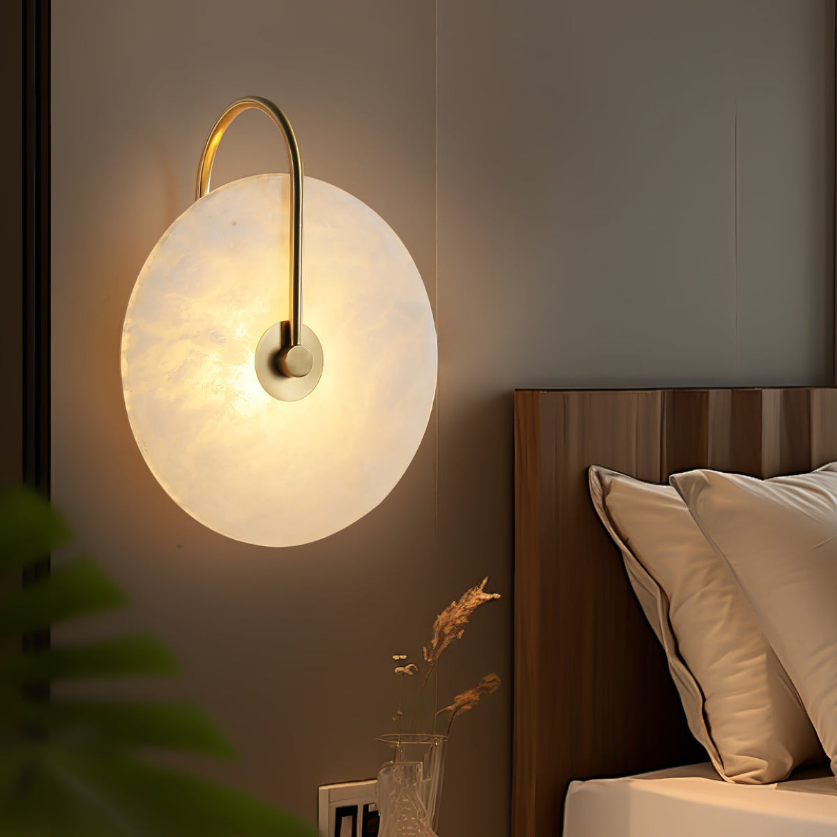 Albeenne albast bollen wandlamp