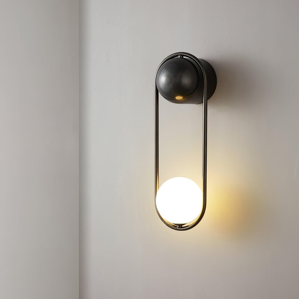 Glode wandlamp