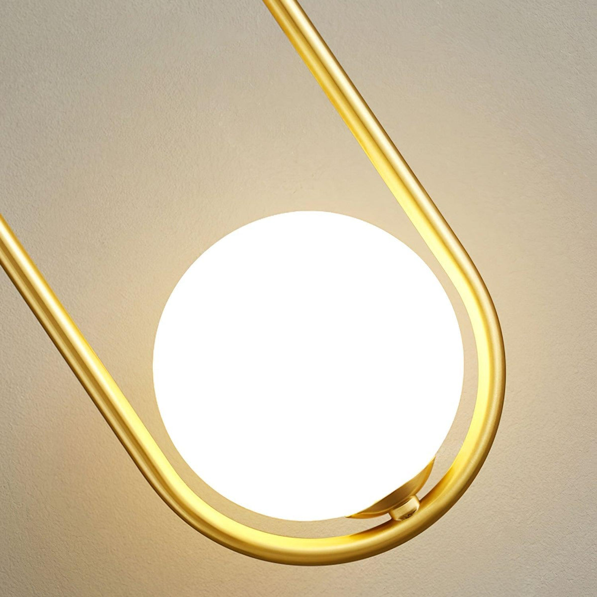 Glode wandlamp