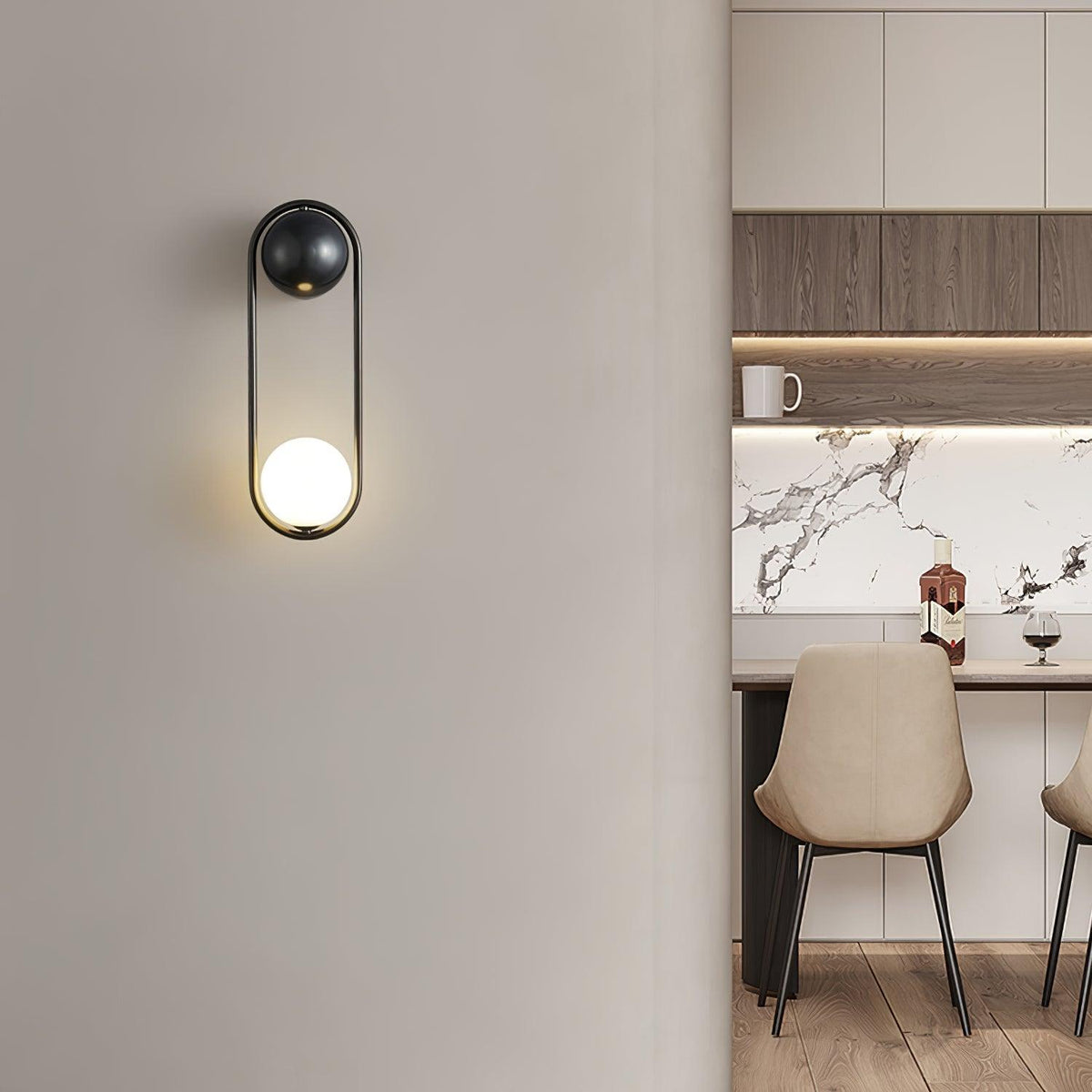 Glode wandlamp