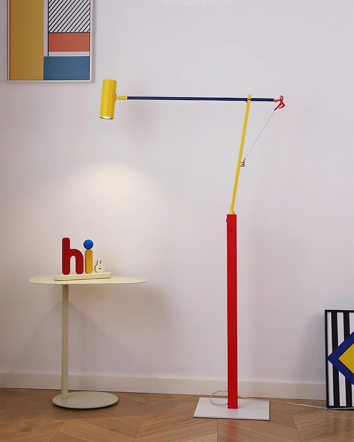 Ura vloerlamp