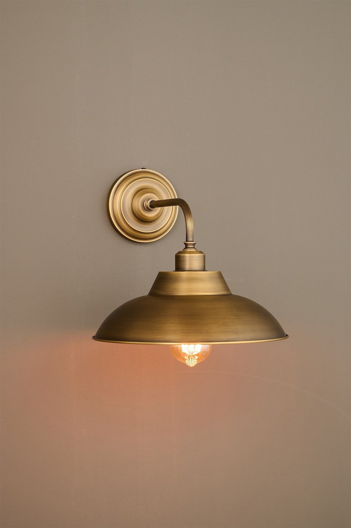 Aldorno wandlamp