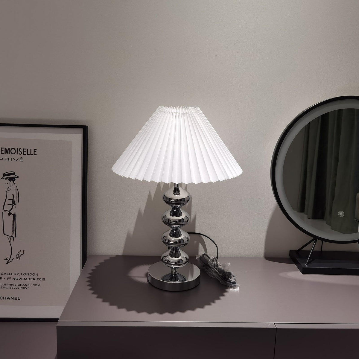 Cyris Retro Plooide tafellamp