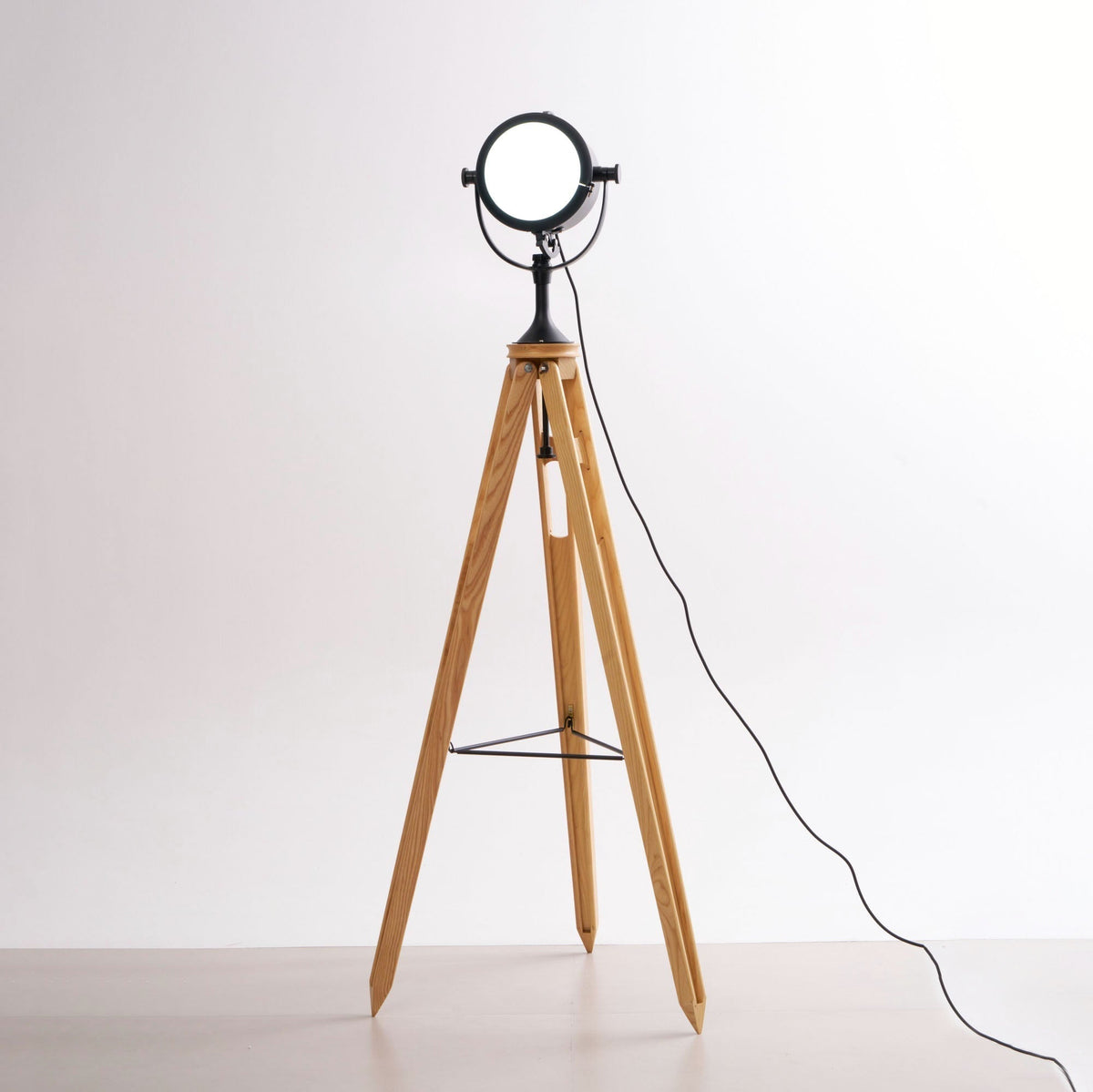 Calielia vloerlamp