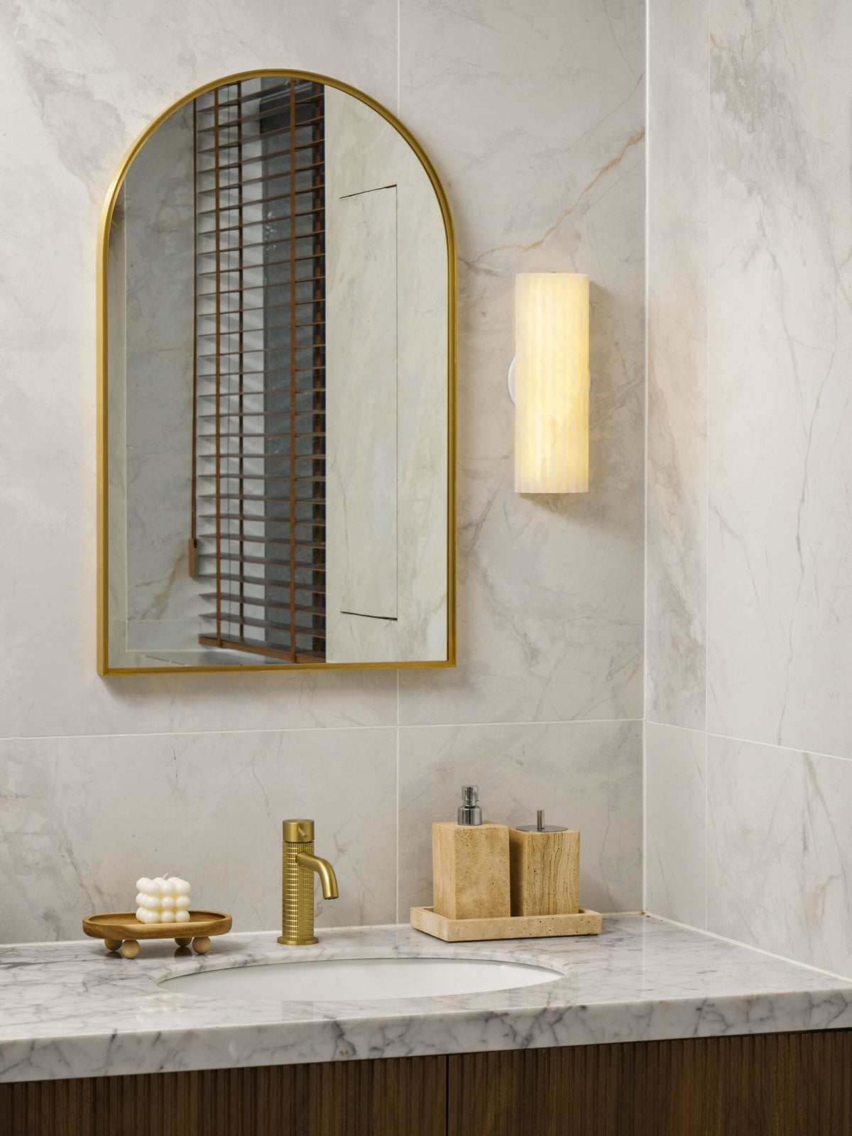 Aveniraria albasten wandlamp