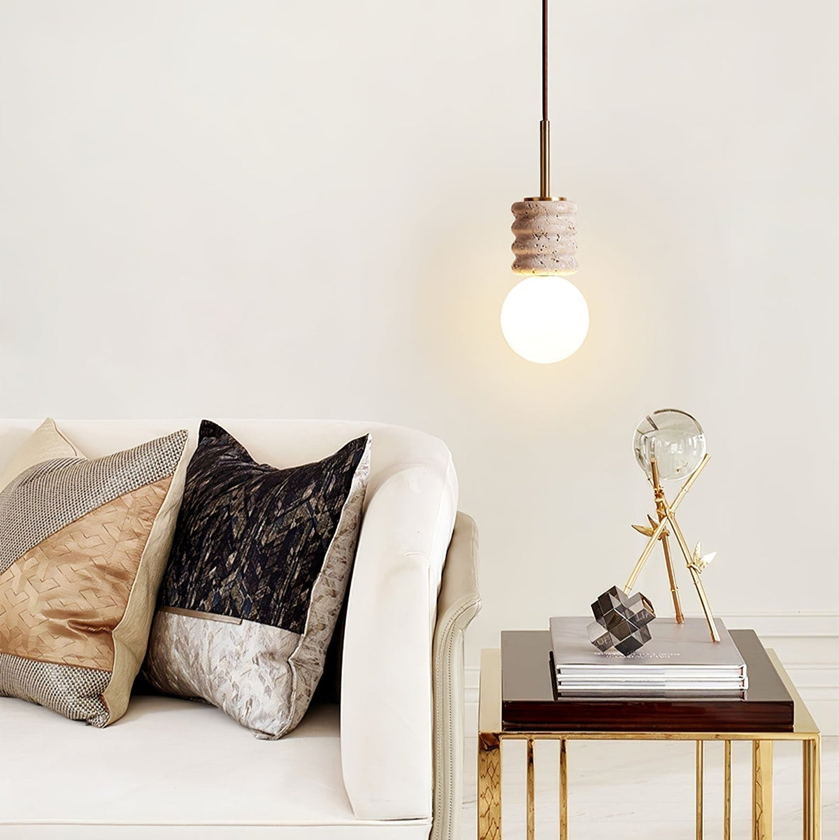 Akls hanglamp van geel travertin
