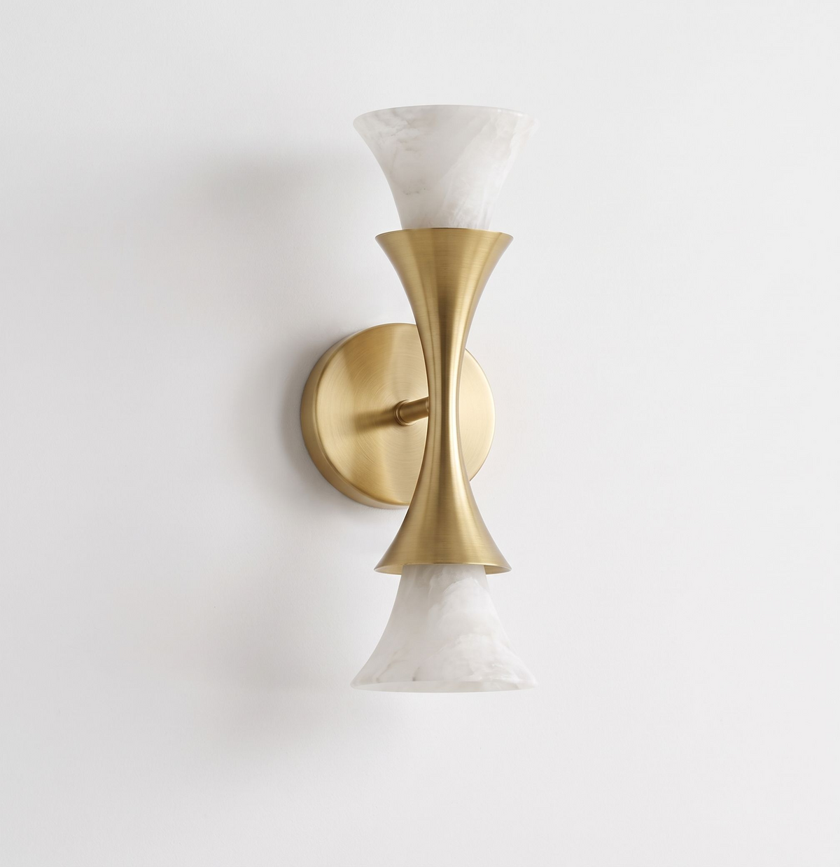 Oakenwick albast wandlamp