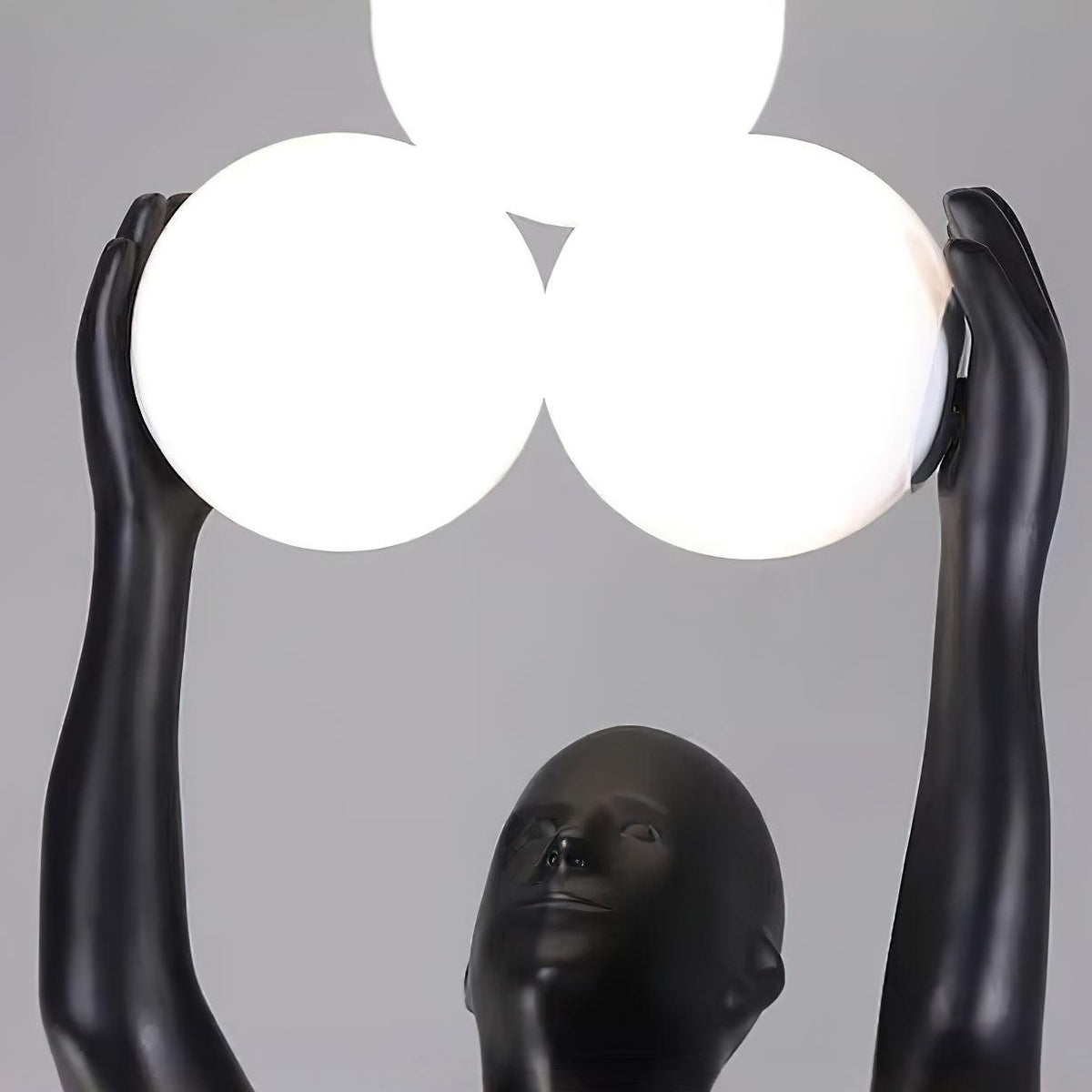 Avenoiella vloerlamp