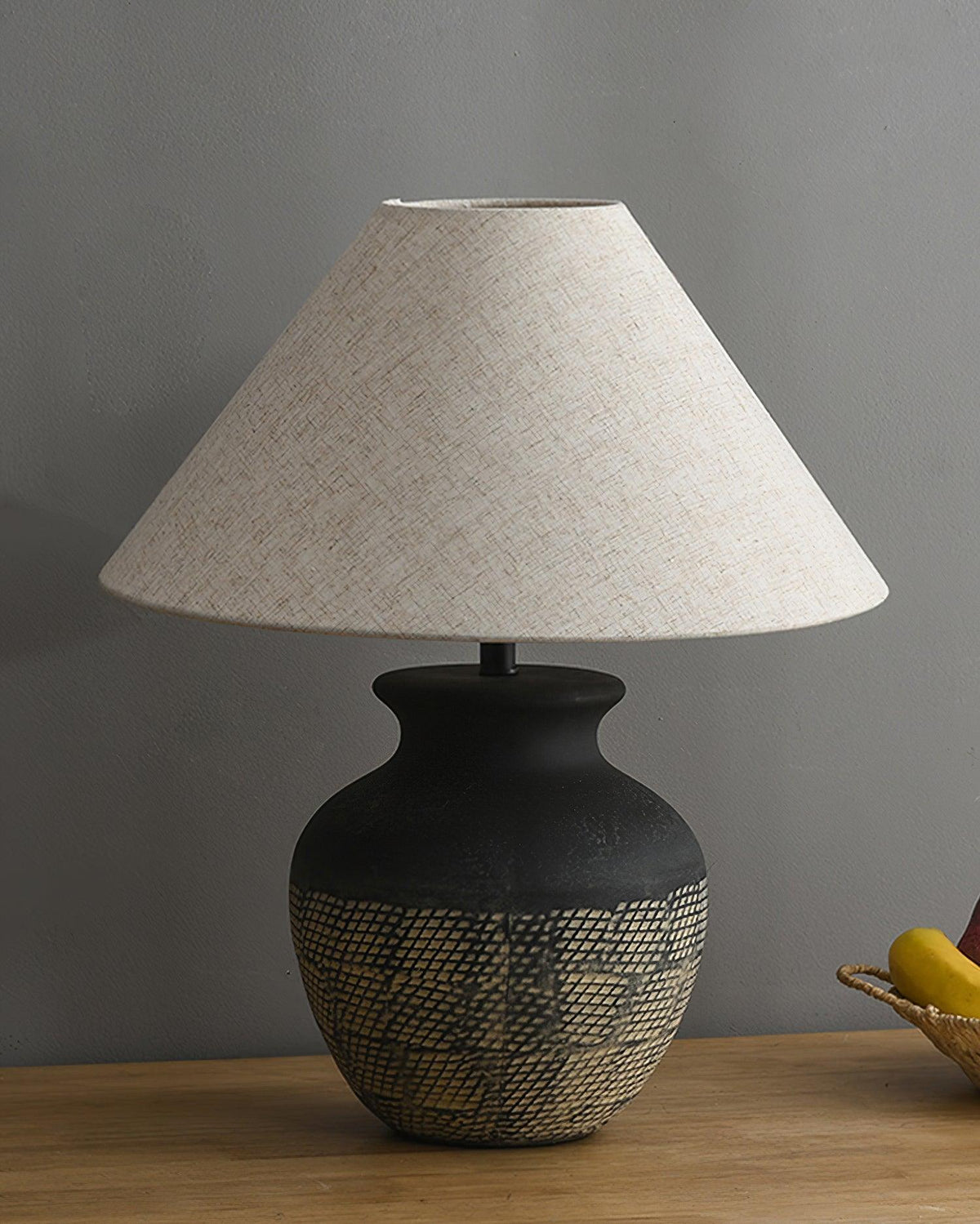 Crin Minimalistische tafellamp van keramiek