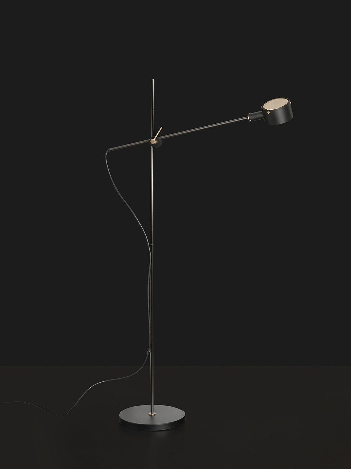 Arclen verstelbare vloerlamp met horizontale arm
