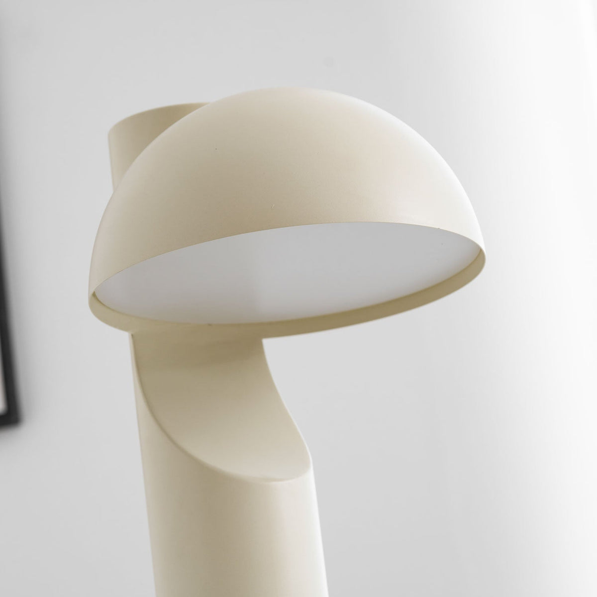 Belviora minimalistische tafellamp