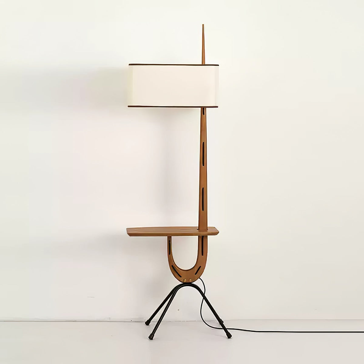 Vemara Mid Century Houten vloerlamp