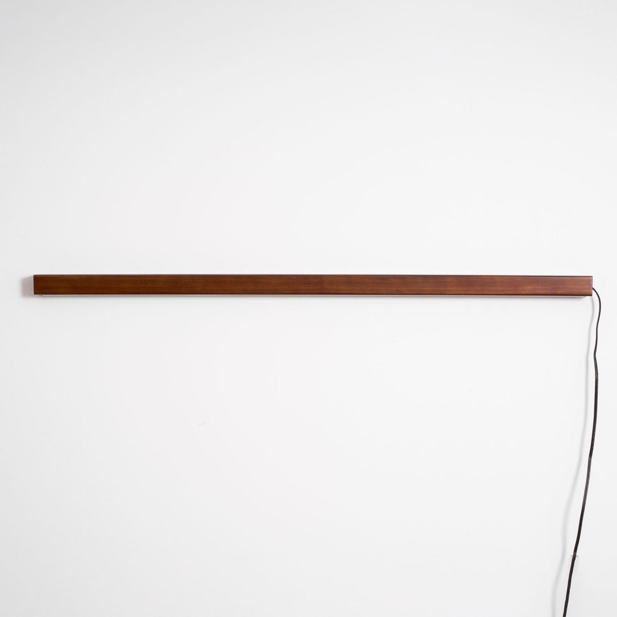 Bryf wandlamp Lineair Hout Met Stekker