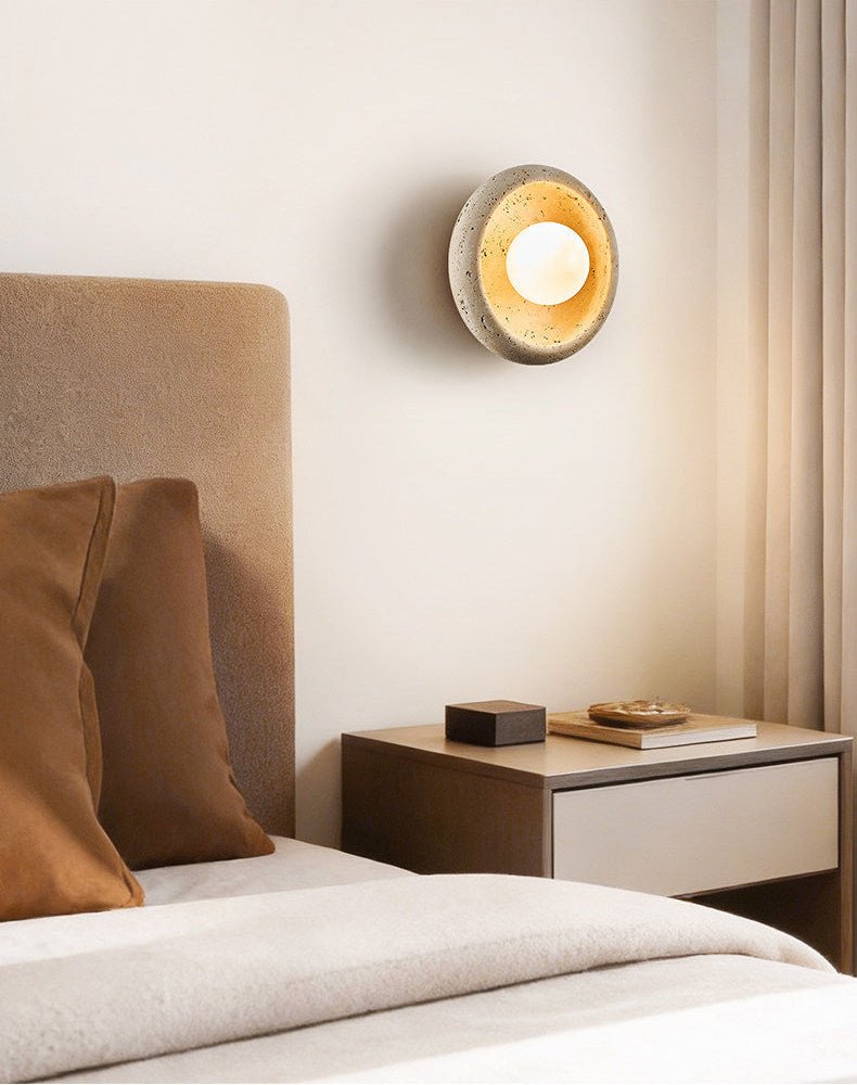 Valiselle wandlamp in Geel travertin