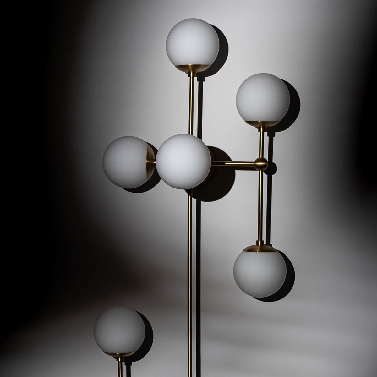 Ulfuvyo Moderne minimalistische wandlamp van glas en metaal