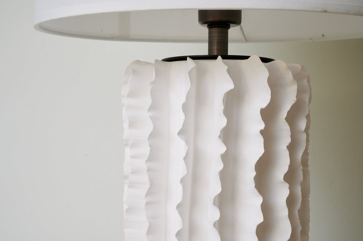 Evelyn Minimalistische tafellamp van keramiek