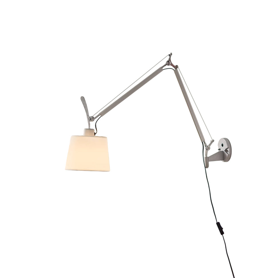 Costanza met stekker Swing-Arm wandlamp