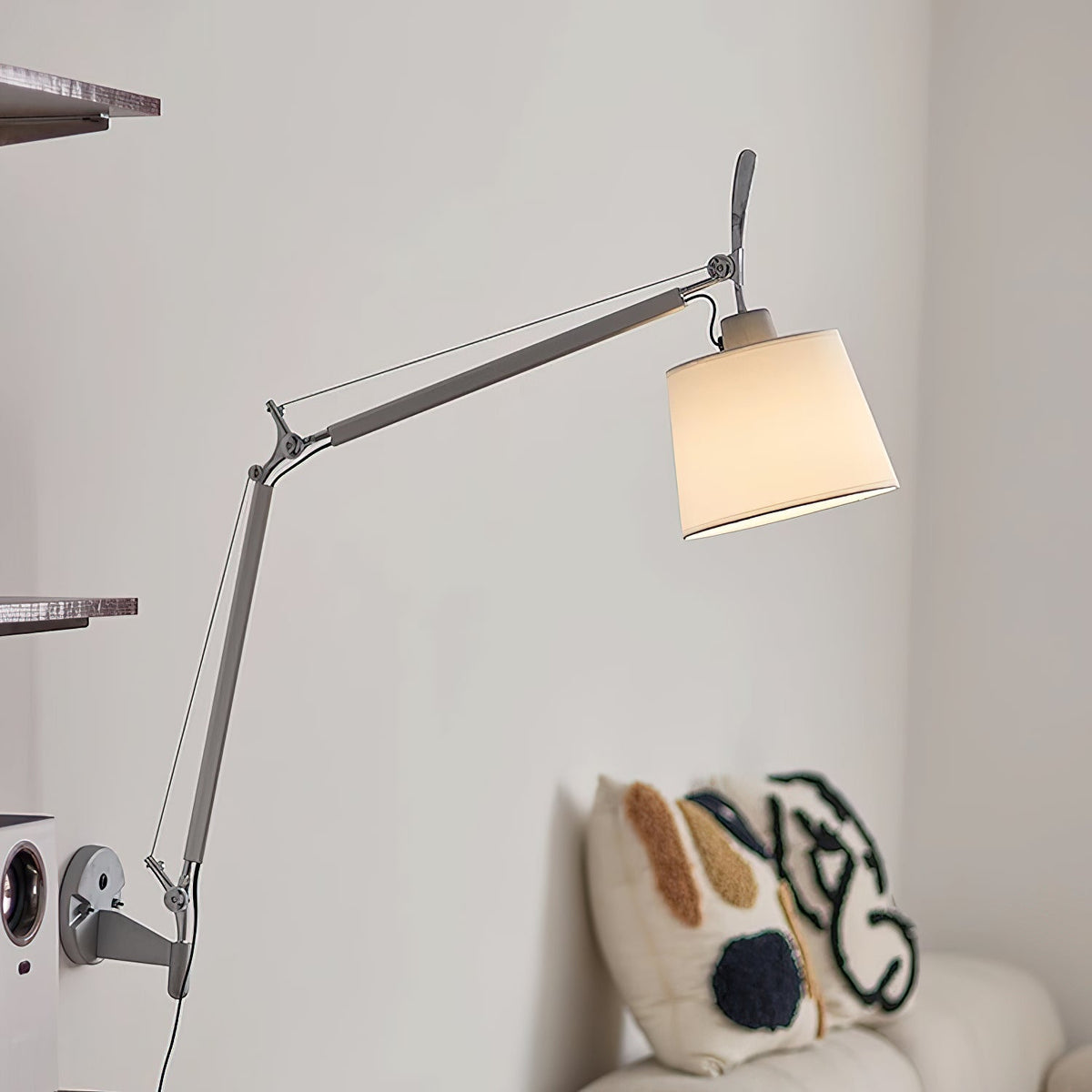 Costanza met stekker Swing-Arm wandlamp